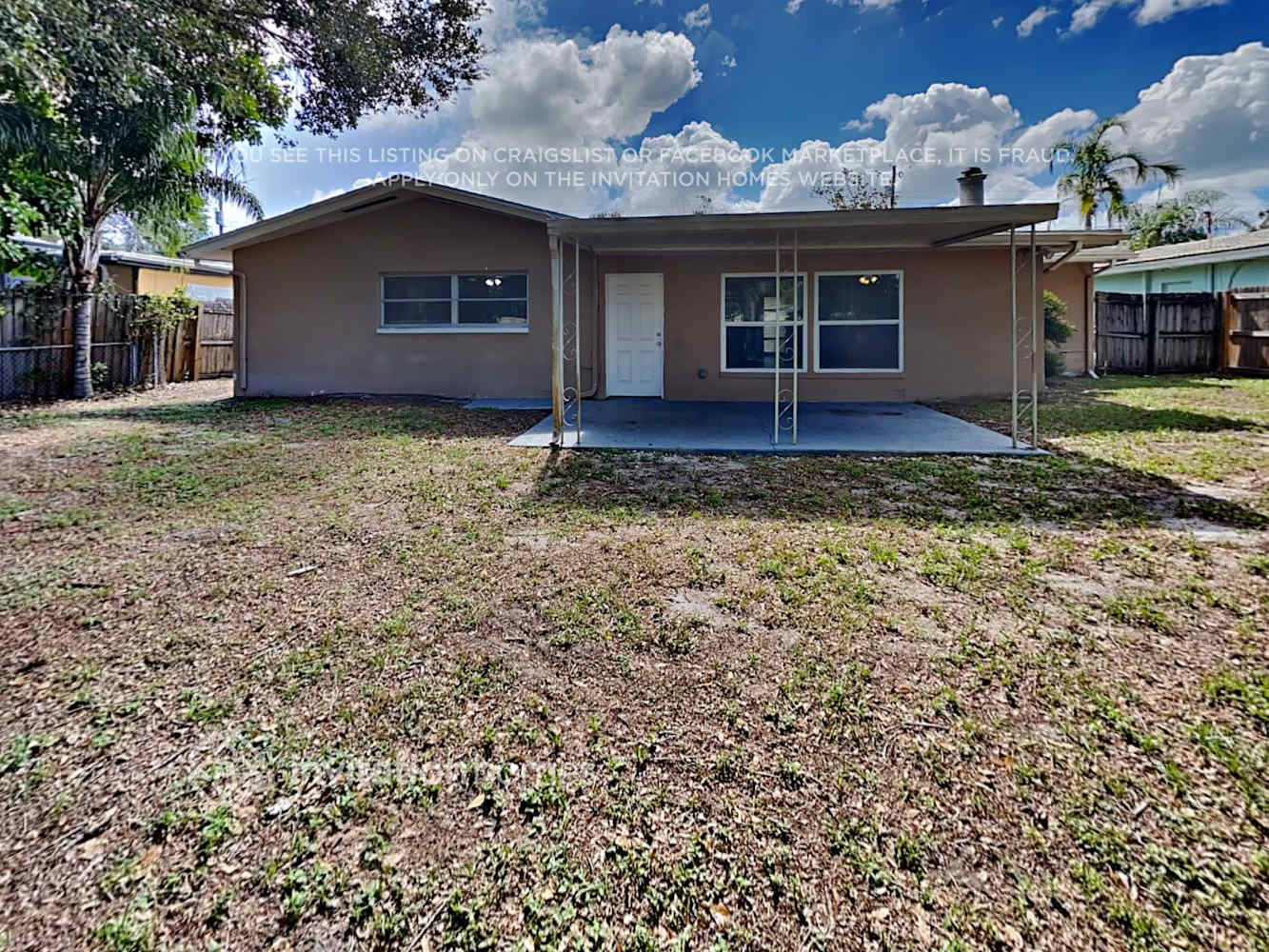 Building Photo - 1926 Valley Dr