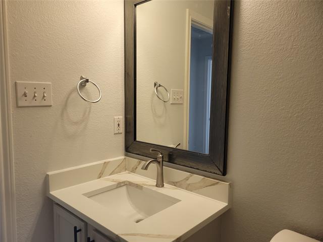 Building Photo - 5414 Carrington Dr