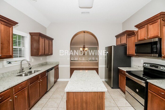 Building Photo - 1581 Farkleberry Dr