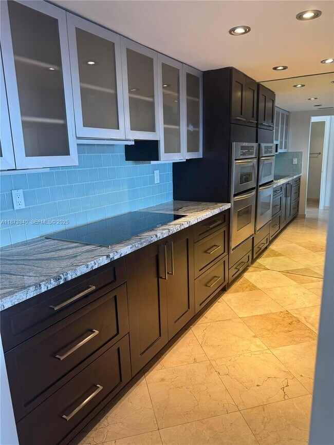 Building Photo - 2777 NE 165th Terrace