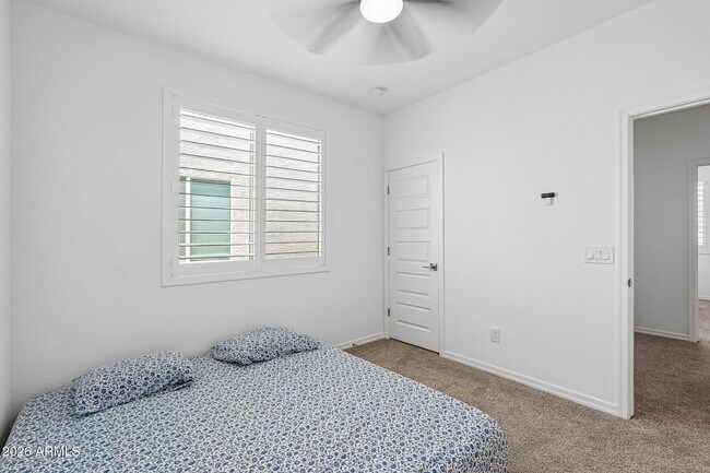 Building Photo - 9019 W Denton Ln
