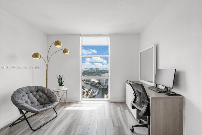 Building Photo - 13499 Biscayne Blvd