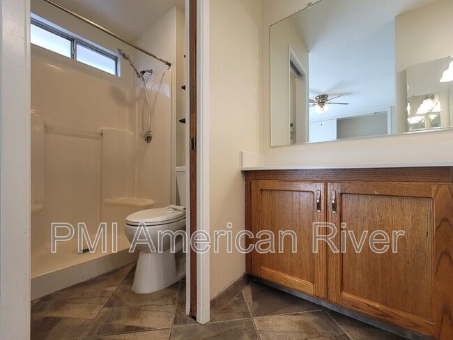 Building Photo - 5640 Andrea Blvd