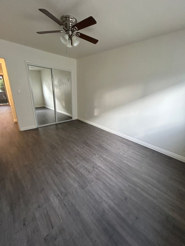 Building Photo - 278 E Washington Blvd