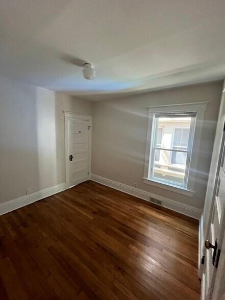 Building Photo - 53 Hubbell Park