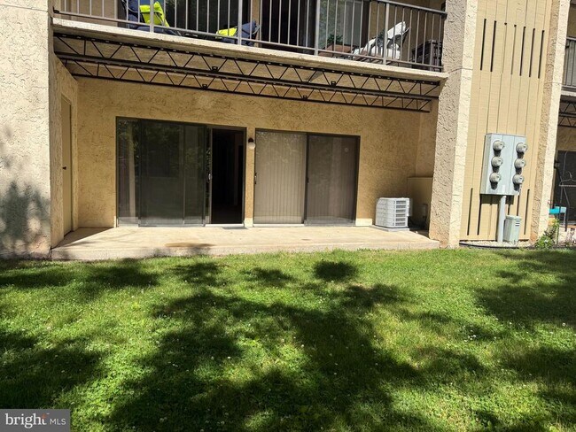 Building Photo - 46 Muirfield Dr