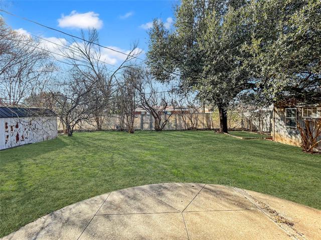 Building Photo - 2620 Crest Ridge Dr