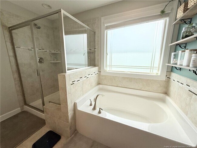 Building Photo - 97 Marchmont Pl