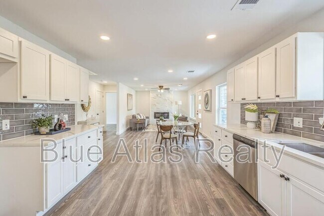 Building Photo - 3544 Valley Ridge Rd