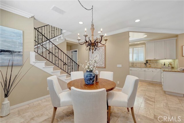 Building Photo - 509 W Balboa Blvd