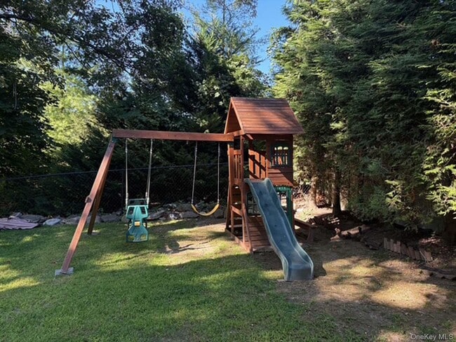 Building Photo - 154 N Rd
