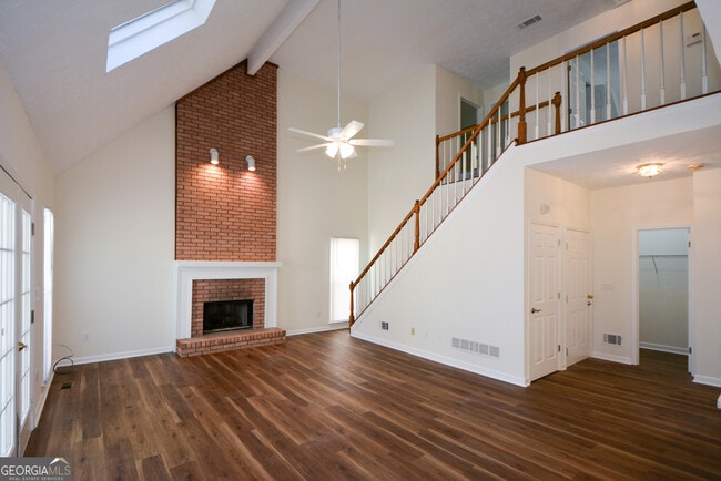 Building Photo - 2972 Hampton Pl