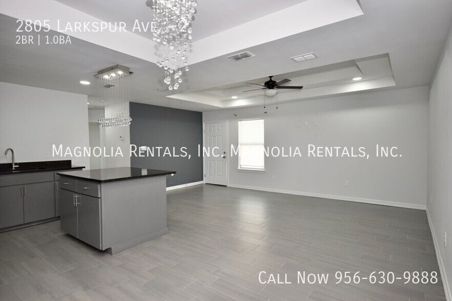 Building Photo - 2805 Larkspur Ave