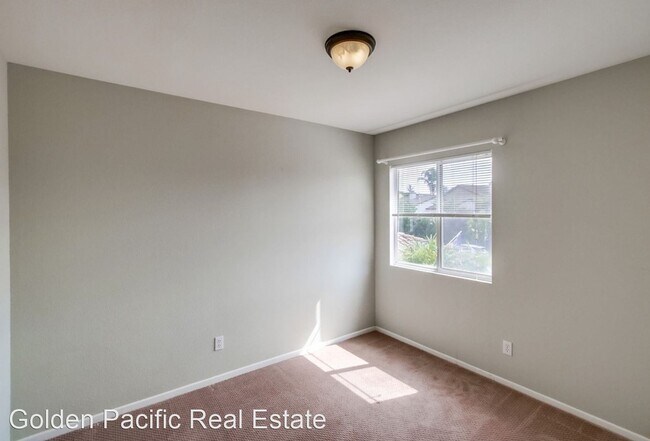 Building Photo - 3 br, 2.5 bath House - 1214 Avenida Fragata