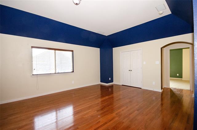 Building Photo - 821 Meadowlark Dr