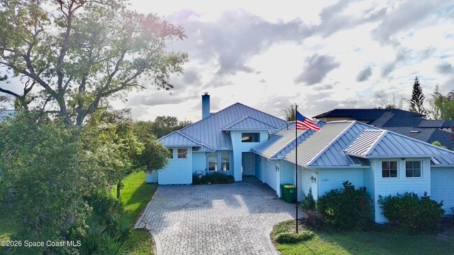 Building Photo - 1685 Charles Ln