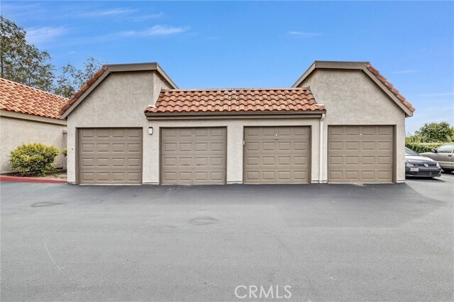 Building Photo - 28101 Montecito