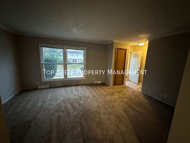 Building Photo - 6401 Lincoln Ave