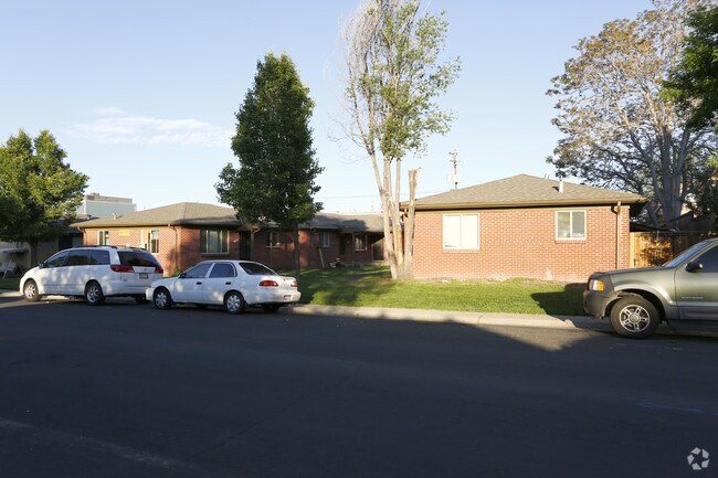 Building Photo - South Ash 9