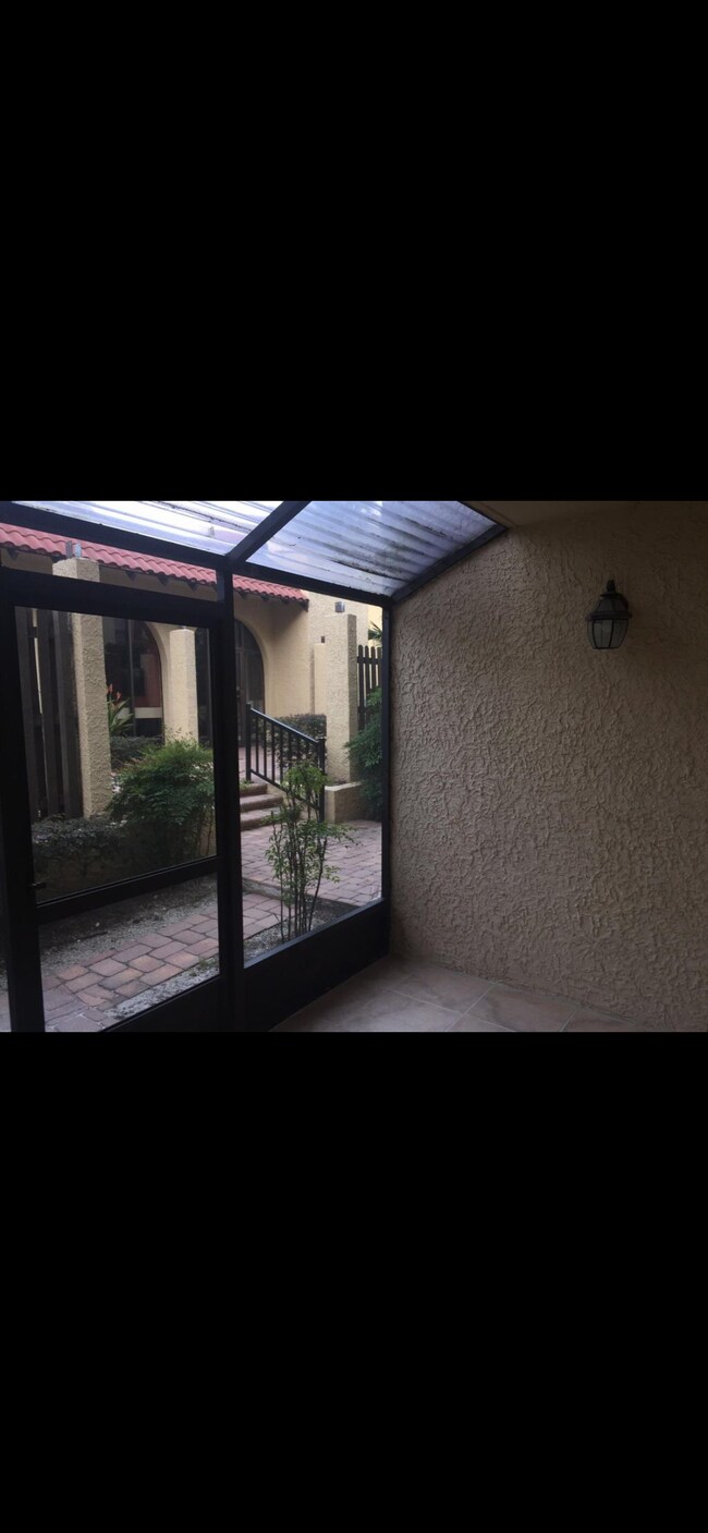 Building Photo - 5305 San Sebastian Ct