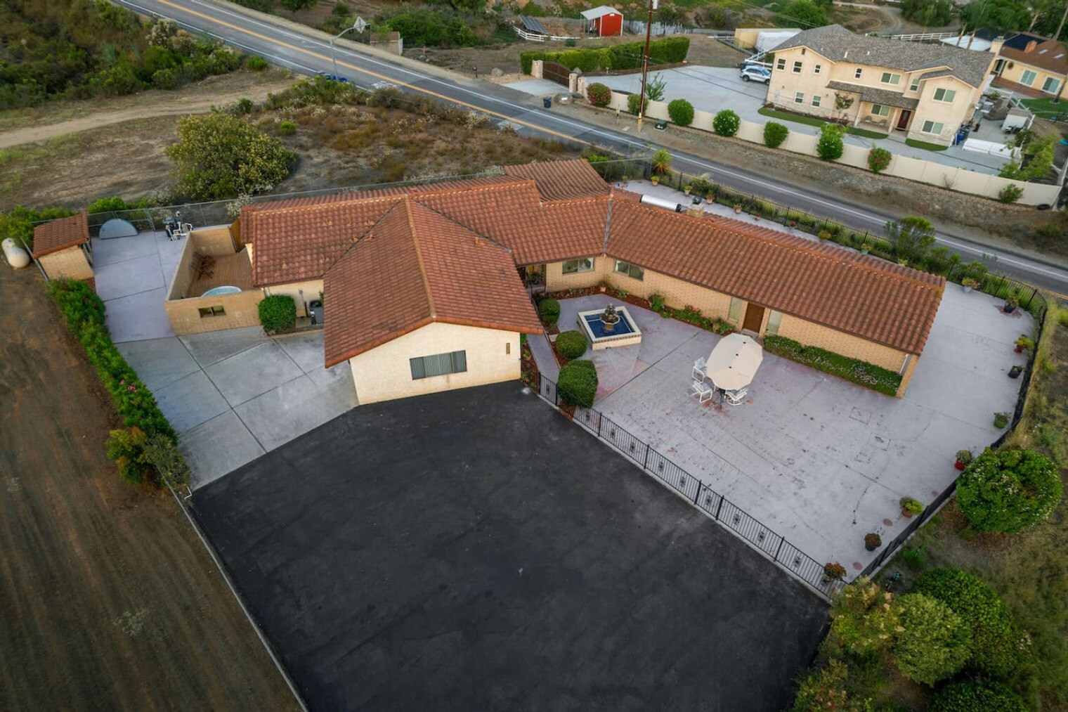 Building Photo - 14552 Skyline Truck Trail
