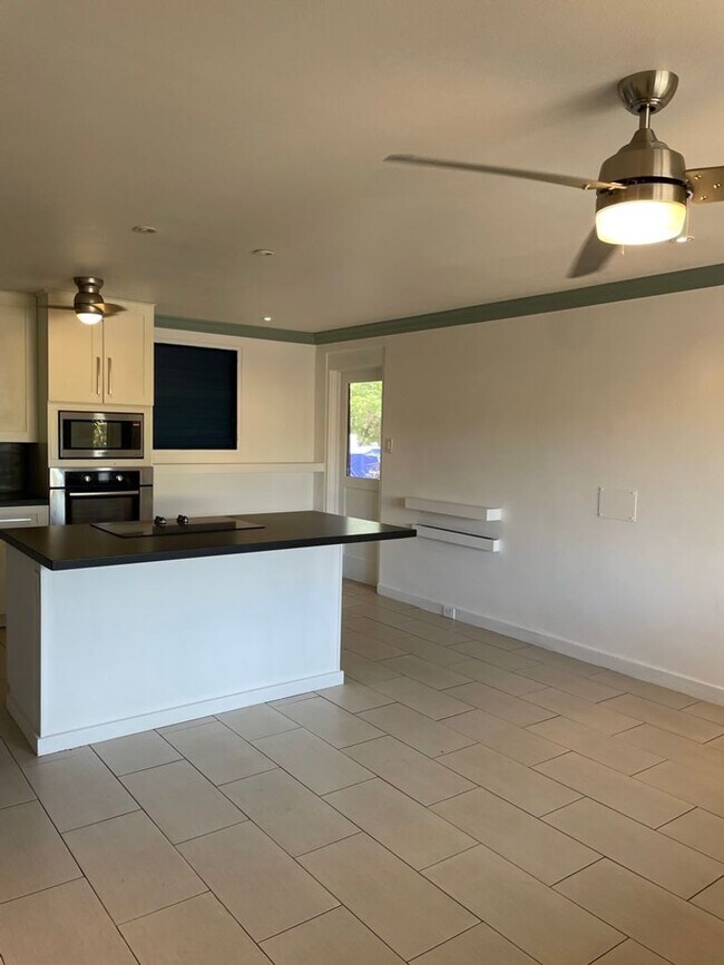 Building Photo - 2 Bedroom, 1 Bath House Across The Street ...