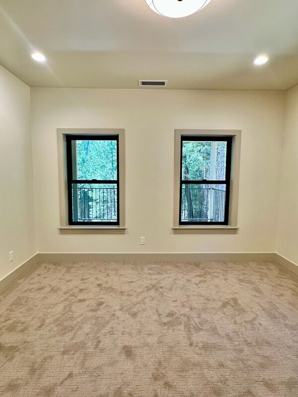 Building Photo - 10416 Harmony Ridge Rd