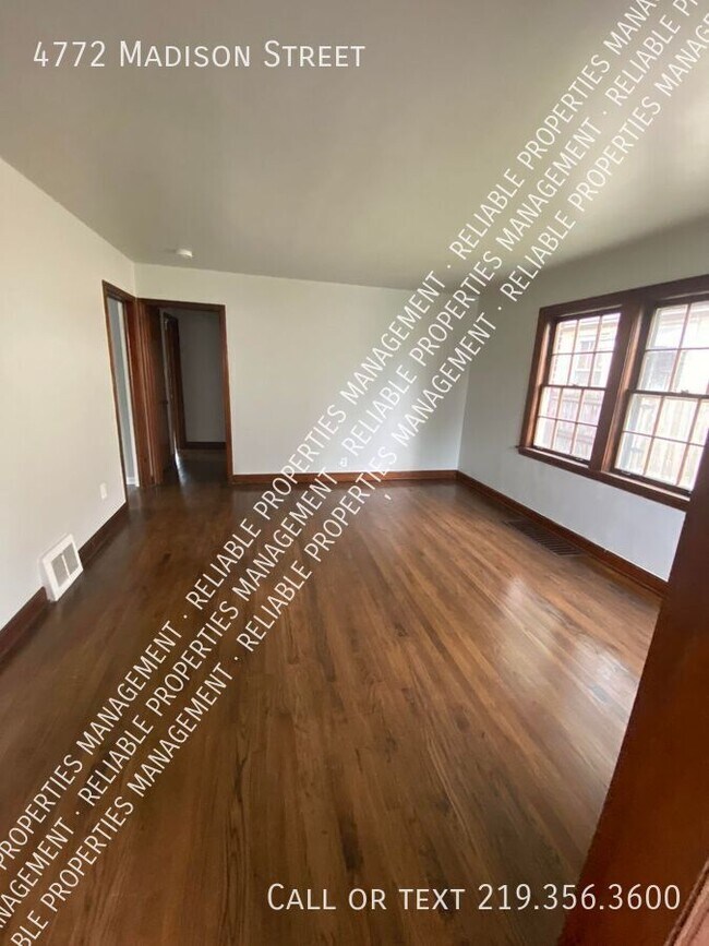 Building Photo - 4772 Madison St