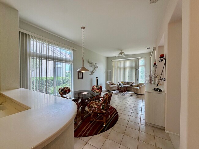 Building Photo - 78250 Willowrich Dr
