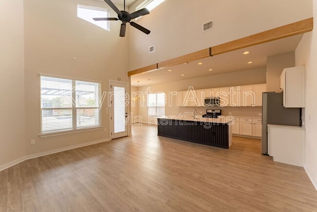 Building Photo - 6812 Cardinal Bloom Loop