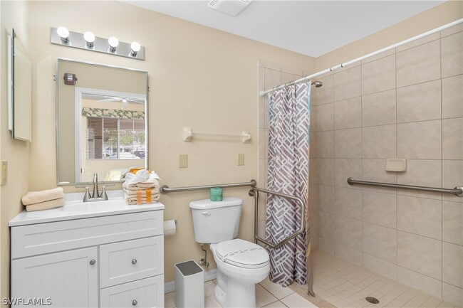 Building Photo - 791 14th St NE