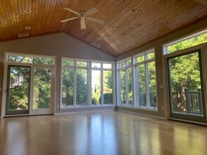 Building Photo - 1308 Shirley St