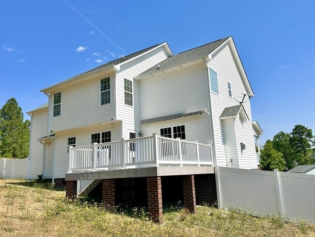 Building Photo - 284 Briarwood Pl