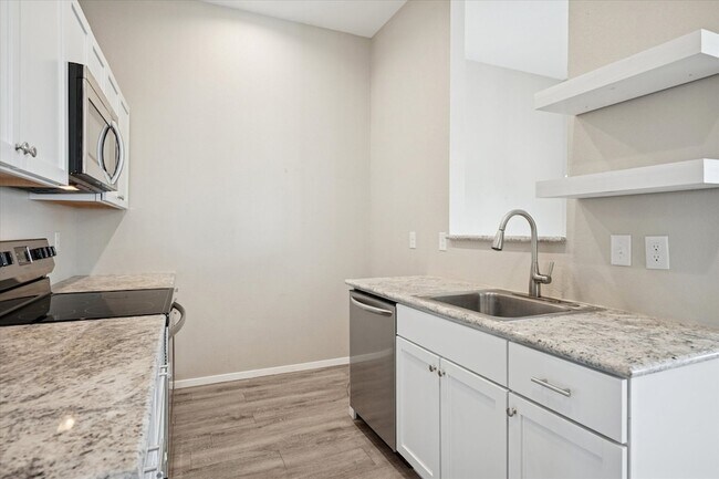 Building Photo - 518 Wood Dr