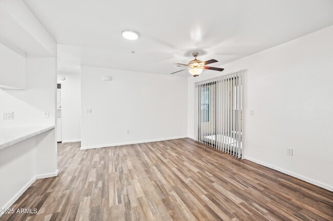 Building Photo - 3065 N 67th Ave