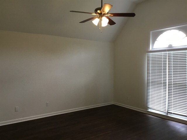 Building Photo - 7142 Autumn Forrest Dr