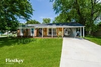 Building Photo - 12465 Larkwood Dr