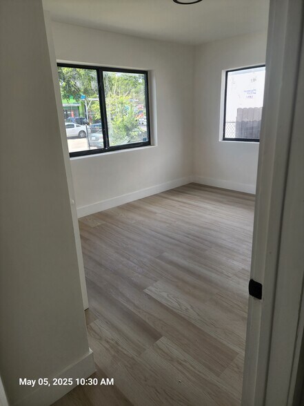 Building Photo - 3173 SW 11th St