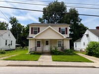 Building Photo - 640 Golfview Dr