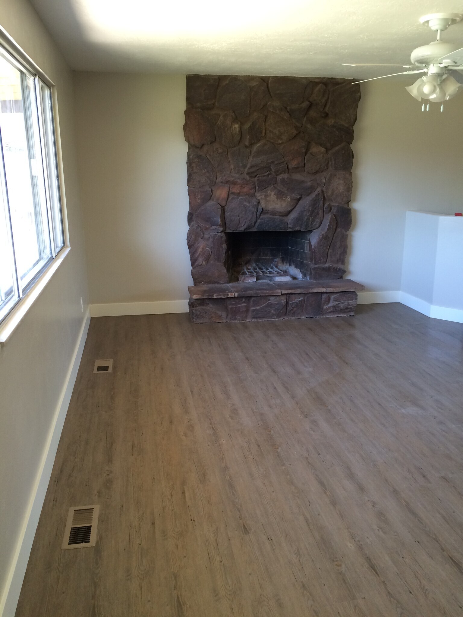 Building Photo - 245 W 500 N