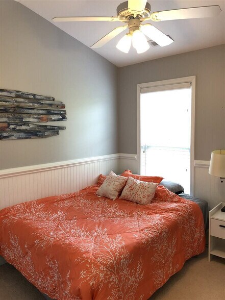 Building Photo - Room in Townhome on Macedonia Lake Dr