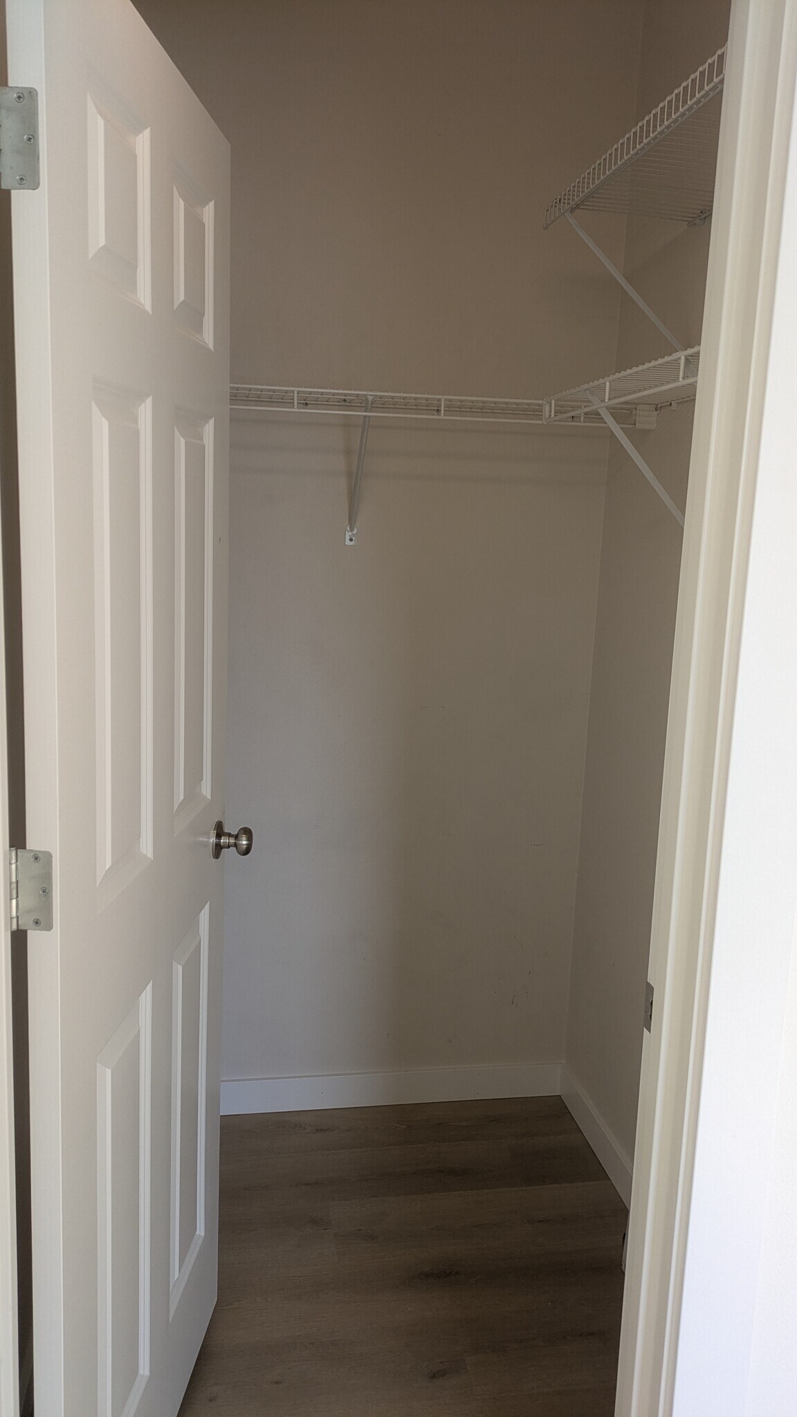 Building Photo - 1101 Bonneville Ave