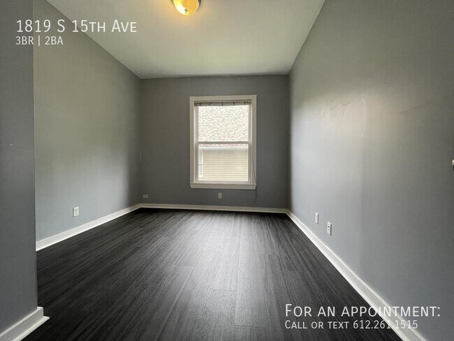 Building Photo - 1819 S 15th Ave