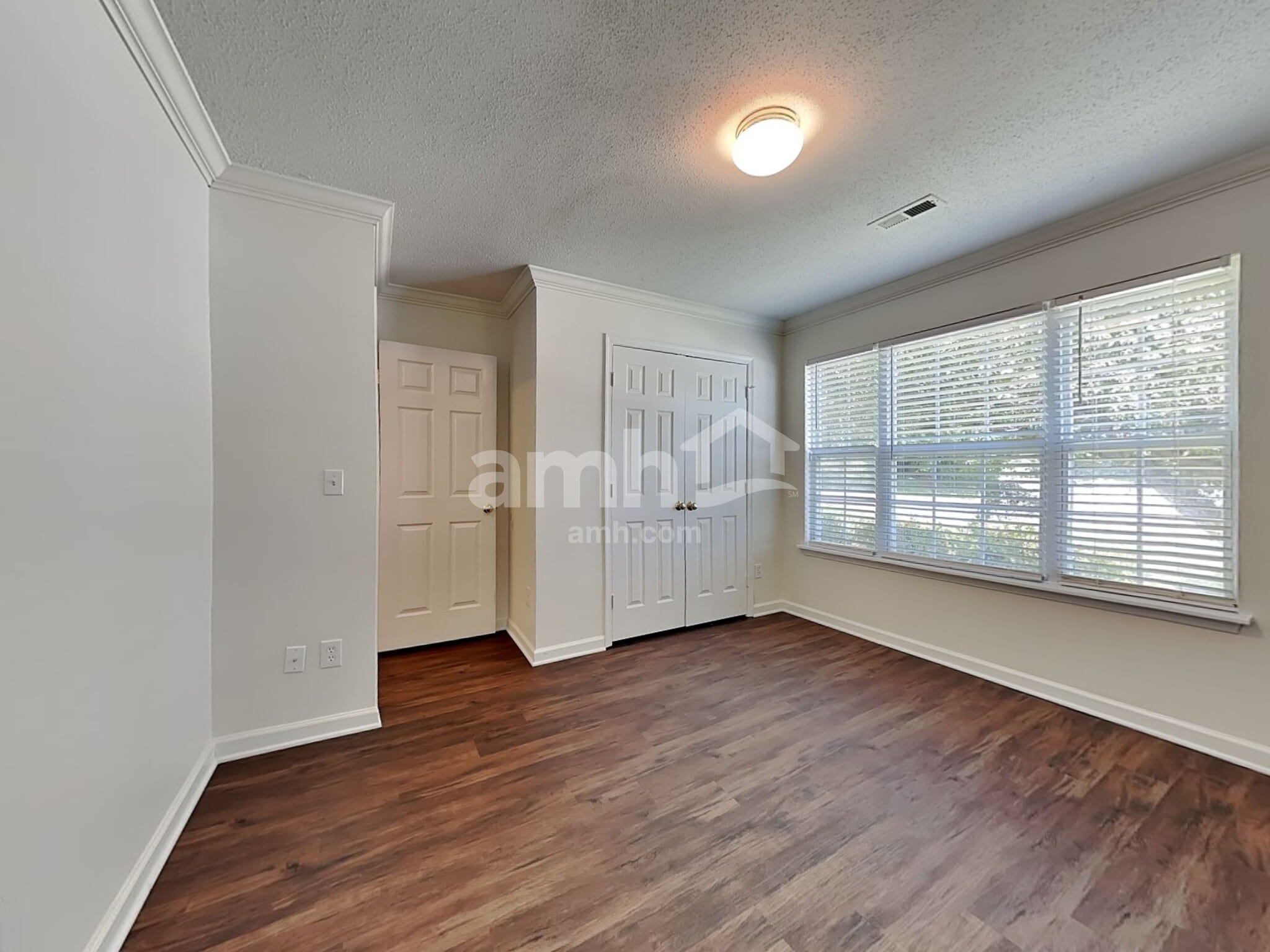 Building Photo - 550 Orchard Ridge Ln