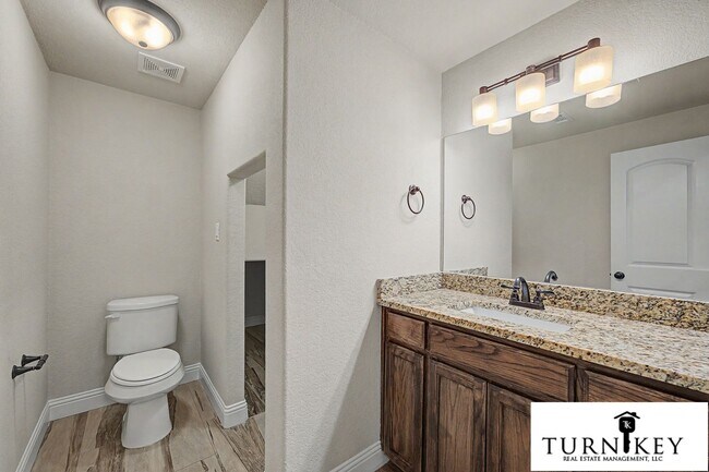 Building Photo - 7905 Butler Ct