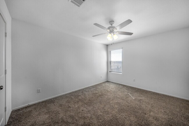 Building Photo - 124 Concho Brook Bnd