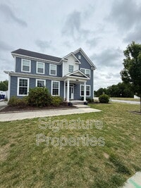 Building Photo - 100 Sandalwood Ln