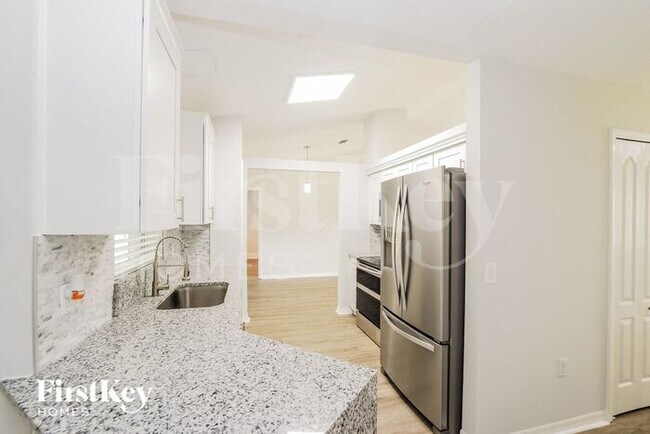 Building Photo - 29 Brian Ln