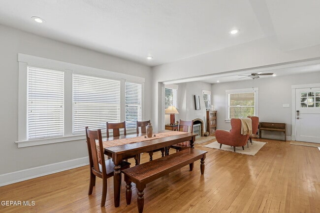 Building Photo - 3703 Cambridge Ave