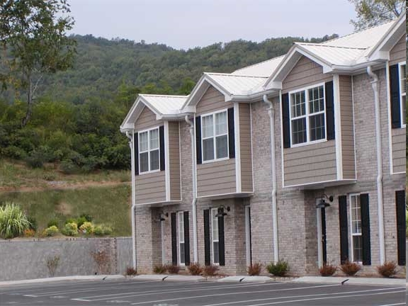 Building Photo - Blackberry Creek Apartments